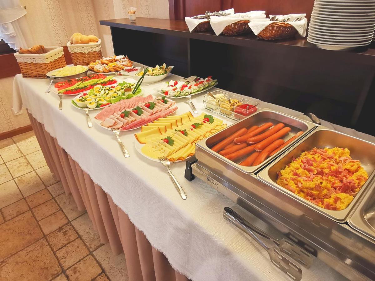 Aparthotel Mikolajki Экстерьер фото