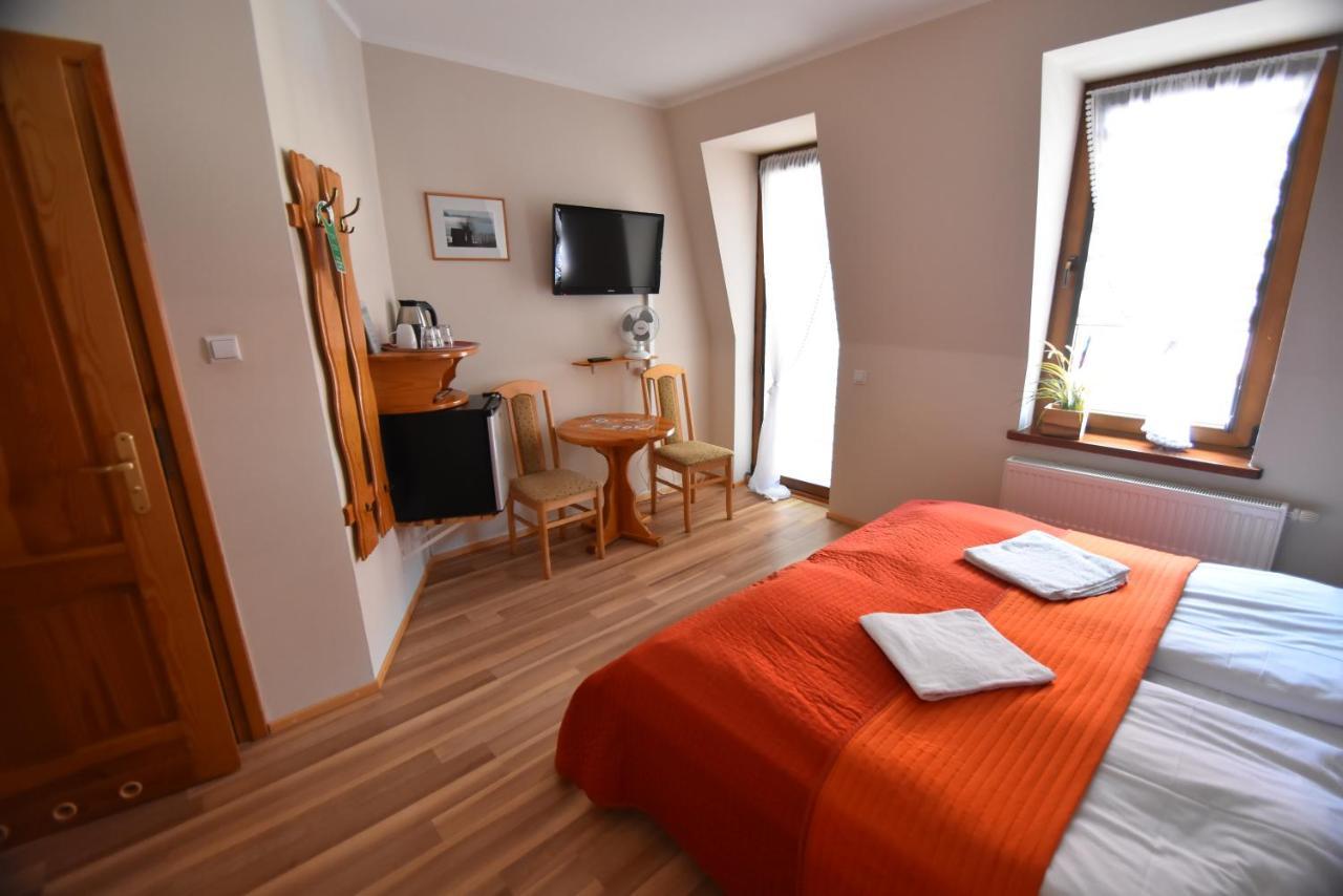 Aparthotel Mikolajki Экстерьер фото
