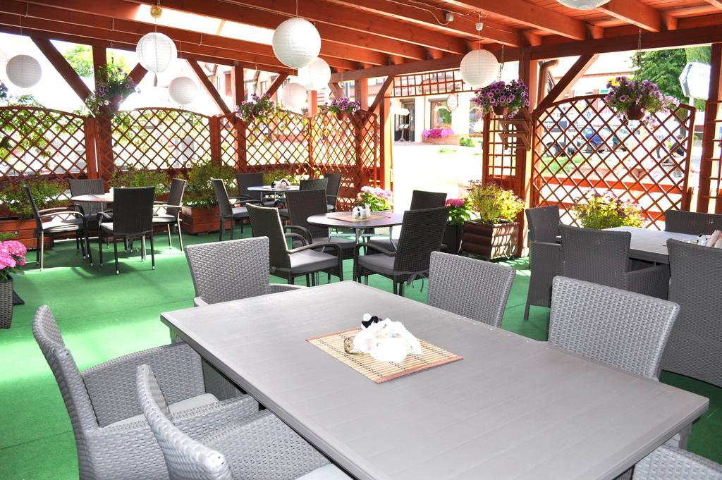 Aparthotel Mikolajki Экстерьер фото